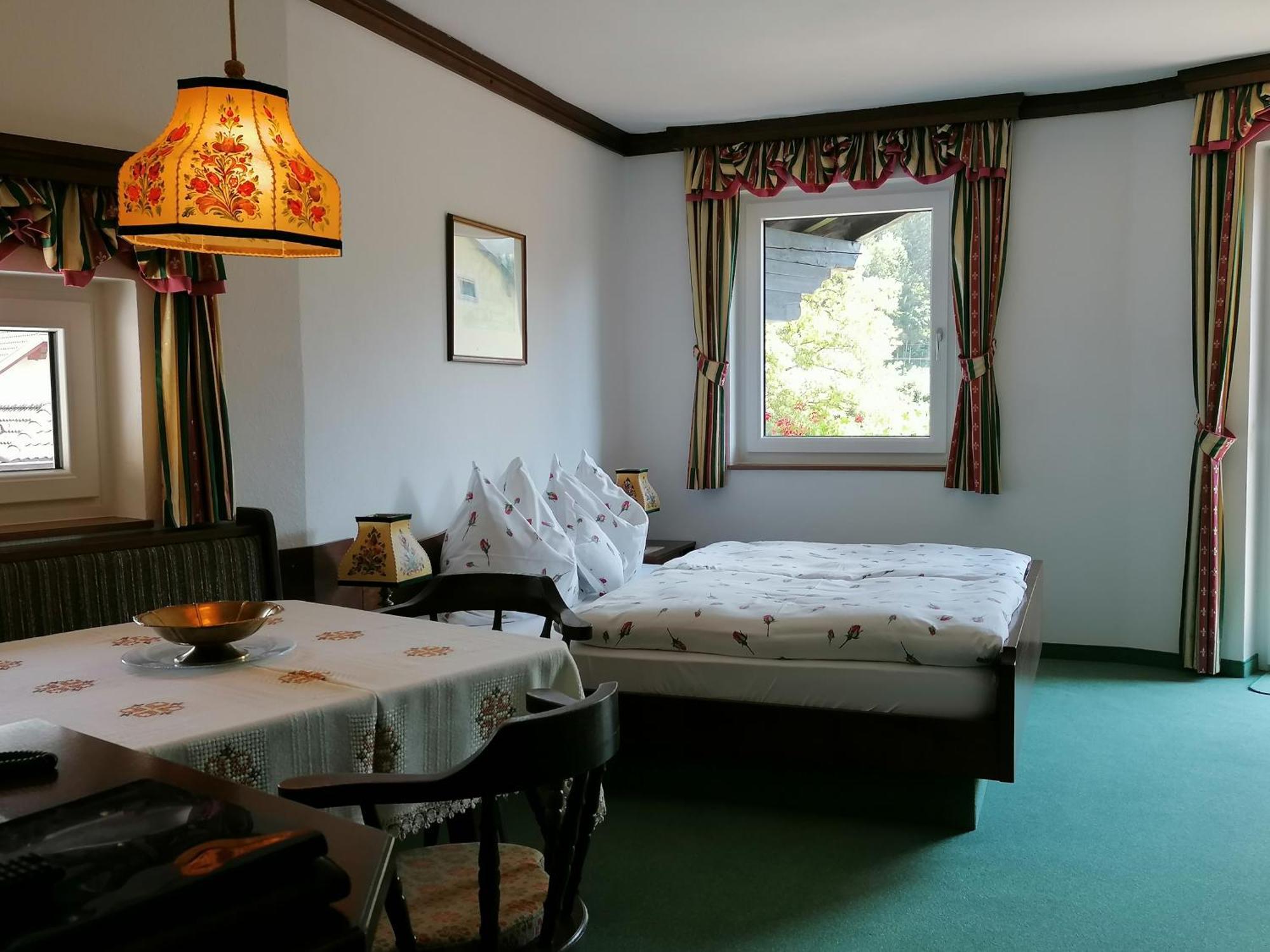 Hotel Garni Landhaus Buertlmair Hinterstoder Kültér fotó