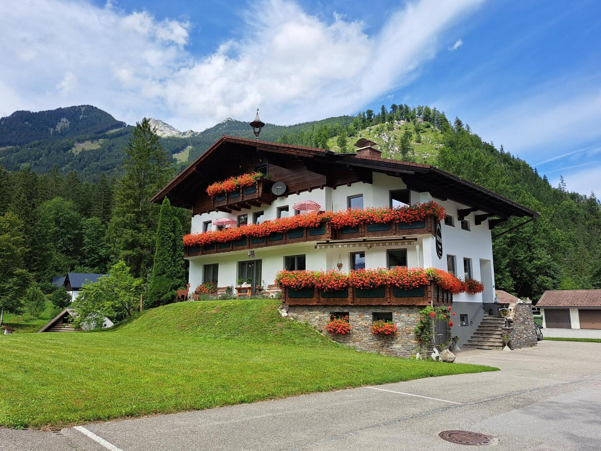 Hotel Garni Landhaus Buertlmair Hinterstoder Kültér fotó