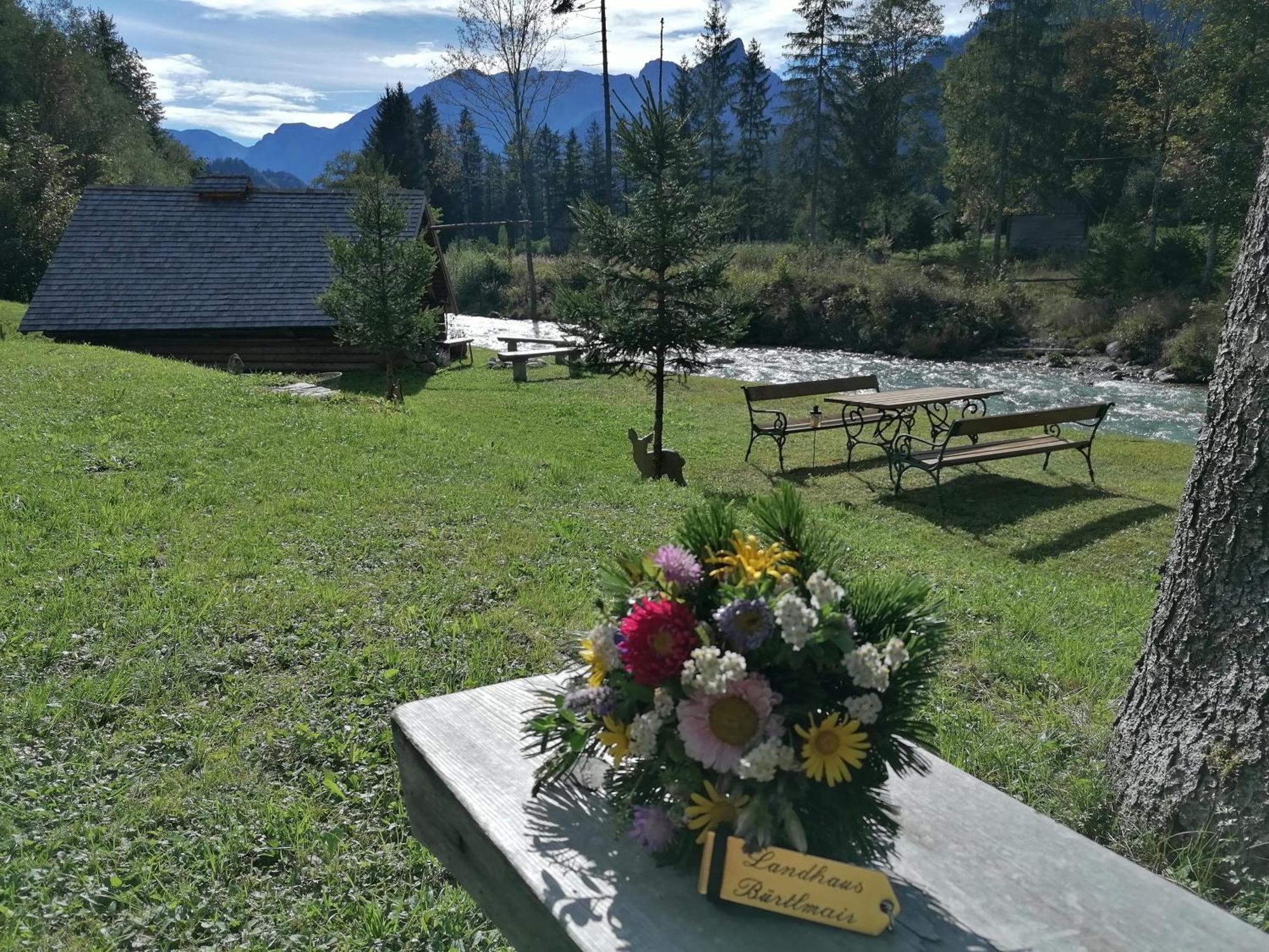 Hotel Garni Landhaus Buertlmair Hinterstoder Kültér fotó